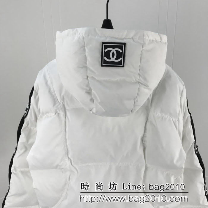 CHANEL香奈兒 vintage中古系列 18ss秋冬新款 中古膠章 羽絨棉服 情侶款   ydi1751